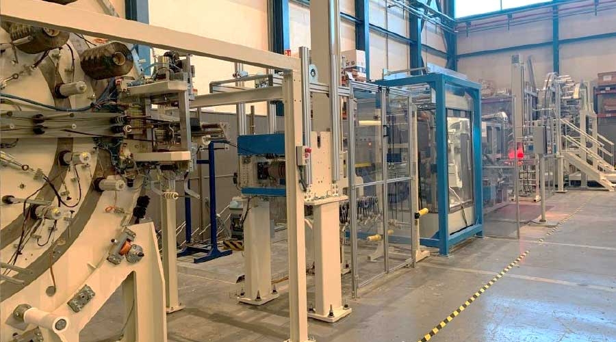 Pilot line for the manufacture of narrow-format dry fiber, with a production capacity of 150 tons per year